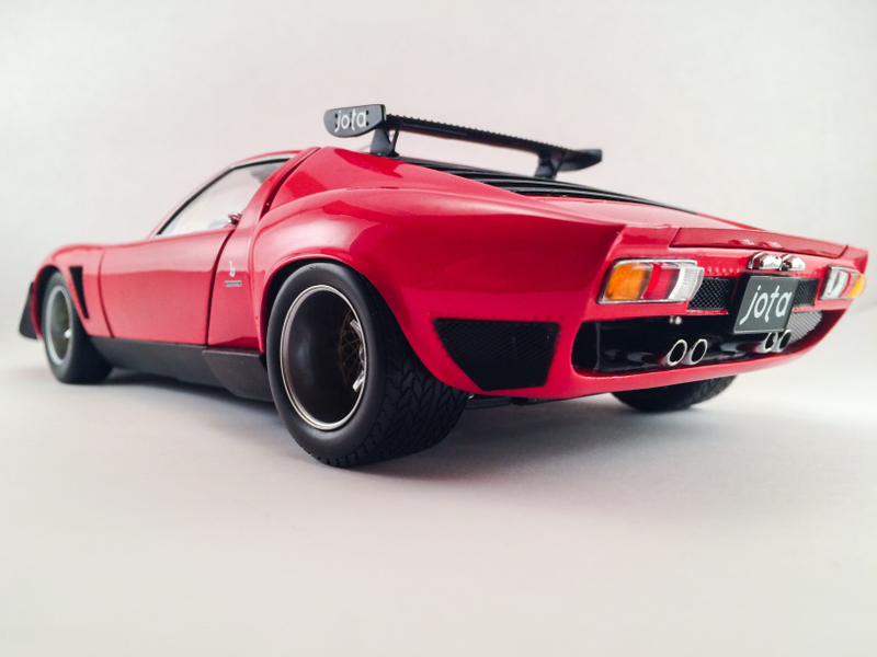 Illustration for article titled Review: Lamborghini Miura Jota SVR